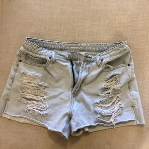 Junior’s Jean shorts